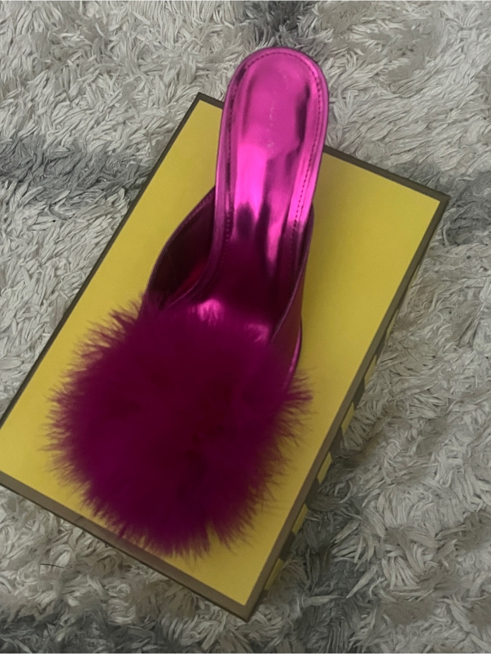 Circus by Sam Edelman Metallic Fuchsia Slide with Pom